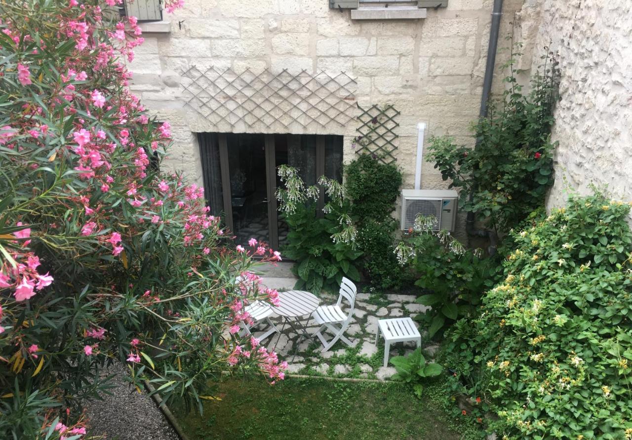 Chambre Sur Jardin Secret - Avignon Centre - Climatisee Luaran gambar