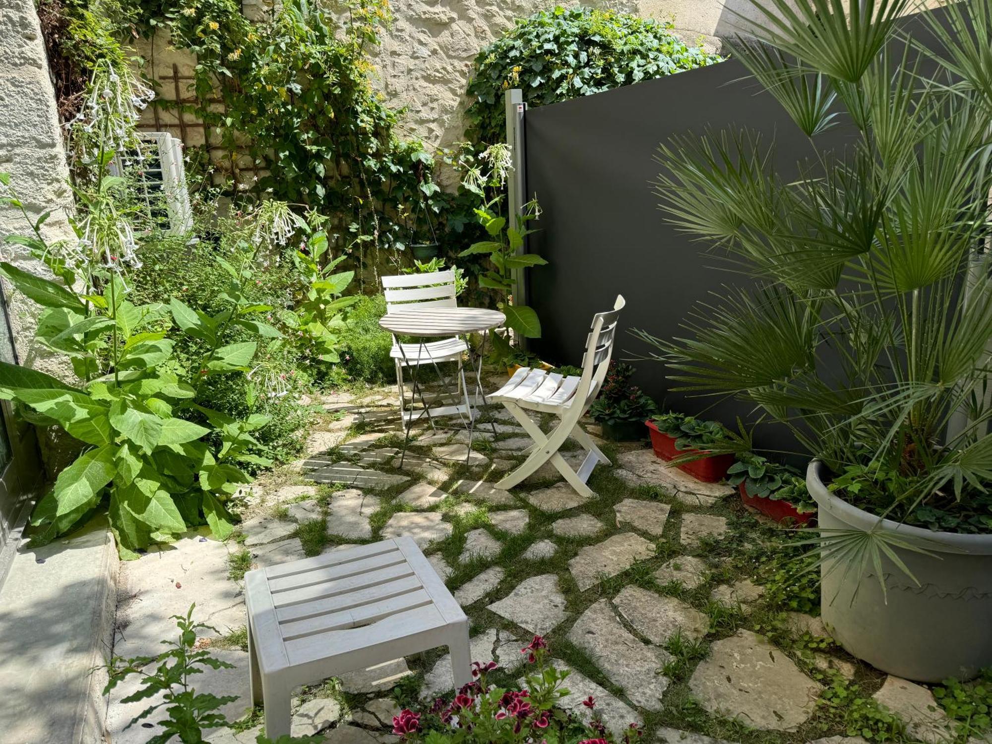 Chambre Sur Jardin Secret - Avignon Centre - Climatisee Luaran gambar